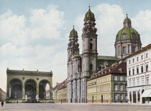 München: Theatinerkirche und Feldherrnhalle von Photographer German