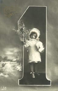 Neujahrskarte mit kleinem Mädchen in einer Pelzkapuze von Photographer German