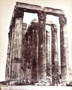 Tempel des Zeus in Olympia von Photographer Italian