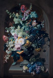 Blumenvase mit Mimosen und Blumenvase mit Traubenbündel (Paar)