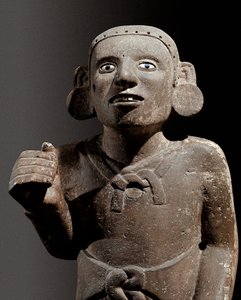 Präkolumbische Zivilisation: Skulptur eines aztekischen Priesters