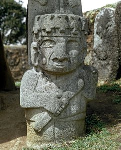 Megalithische Skulptur eines Kriegers