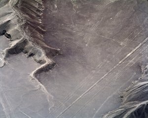 Luftaufnahme eines Kolibris, Nazca-Linien