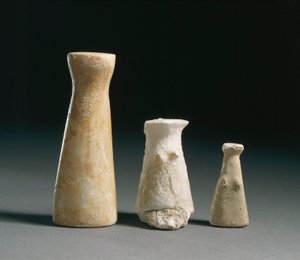 Vorgeschichte: weibliche Idole von der Fundstelle Los Millares (Almeria). Spanien von Prehistoric Prehistoric