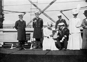 An Bord der königlichen Yacht Victoria und Albert III, Christiania Oslo, Norwegen, 1908 von Queen Alexandra