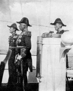 Der Herzog von Connaught mit den Kommodoren Keppel und Crampton, 1907 1908 von Queen Alexandra