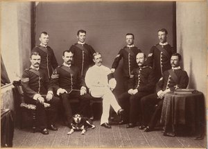 Kapitän Watkins und Unteroffiziere von Raja Deen Dayal