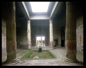 Das Impluvium im Haus der Silberhochzeit von Roman