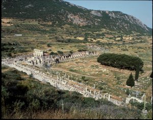 Ansicht der Straße der Kureten zur Bibliothek des Celsus