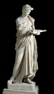 Die Jungfrau von Anzio. Römische Marmorskulptur nach einem griechischen Bronzeoriginal von 240-230 v. Chr. Frühes 2. Jahrhundert v. Chr.