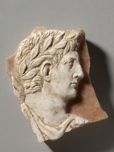 Kamee mit Porträt des Kaisers Augustus