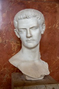 Büste des Kaisers Caligula (12 - 41 n. Chr.)