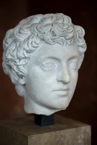 Kopf des römischen Kaisers Mark Aurel als Junger (121 - 180 n. Chr.) Marmor von Roman Roman