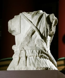 Skulptierter Torso eines Kavalleristen von Roman Roman