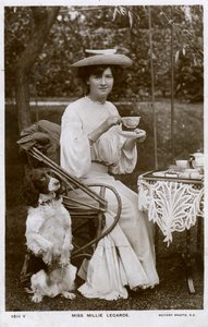 Millie Legarde, englische Schauspielerin, um 1906