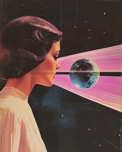 Kosmische Frau Rosa Vision