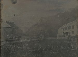 Ohne Titel: Haus und Scheune