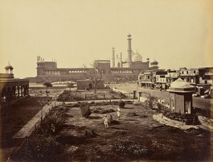 Delhi; Die Jumma Musjid, vom Norden von Samuel Bourne