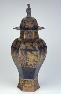 Vase und Deckel, Ming-Dynastie von School Chinese