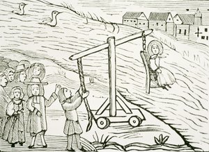 Frau auf einem Tauchstuhl, der Hexerei beschuldigt, Illustration aus einer Sammlung von Heftchen über Esoterik