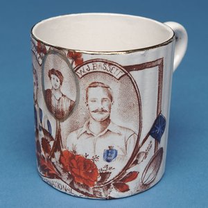 England gegen Schottland Souvenirkrug (Keramik)
