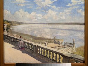 Sonniger Tag, eine Dame an der Balustrade