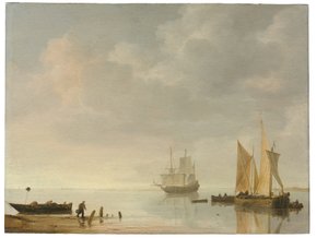 Küstenlandschaft mit Schiffen auf ruhigem Wasser