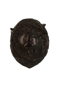 Geschnitzte Kokosnusspulverflasche, spanische Kolonialzeit, ca. 1800 von Spanish School