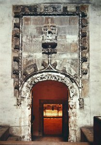 Eingang zur Camara Santa von Spanish School