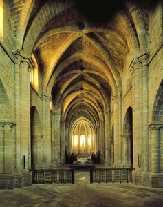 Innenansicht der Kirche, gegründet 1150 von Spanish School