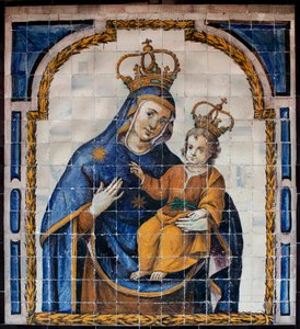 Unsere Liebe Frau des Volkes - Azulejos (Fayence) um 1670, von einem anonymen Sevillaner, aus dem Kloster des Volkes in Sevilla (Spanien) - Museum der Schönen Künste von Sevilla, Spanien von Spanish School