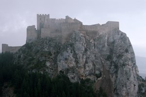 Ansicht der Burg Loarre, erbaut im 11.-13. Jahrhundert von Spanish School