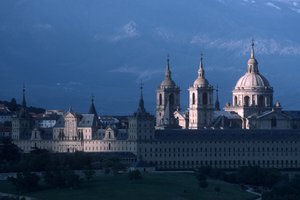 Ansicht des Monasterio de San Lorenzo de El Escorial von Spanish School
