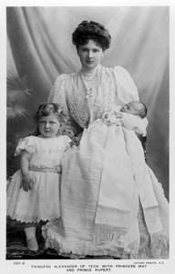 Prinzessin Alexander von Teck mit Prinzessin May und Prinz Rupert, um 1907