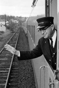 Kermit Brown ist ein Zugführer im Union Pacific Astro Dome Service zwischen Portland und...