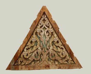 Giebel eines thailändischen Tempels, späte Ayutthaya-Periode (1351-1767)