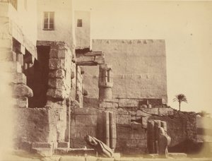 Das Haus von Frankreich, Luxor