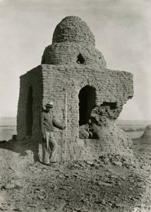 Großes Grab, Nekropolis, Qasr Ibrim, Ägypten, Foto von Ugo Monneret de Villard von Ugo Monneret de Villard