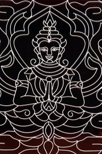 Wat Ong Teu buddhistischer Tempel. Eine Göttin schmückt ein Fenster von Unbekannt
