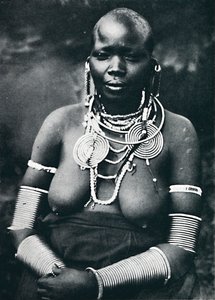Eine Massai-Matrone, 1912