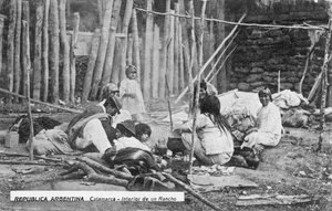 Eine Familie bei der Arbeit, Catamarca, Argentinien, frühes 20. Jahrhundert