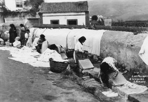Eine Straßenwäscherei, Las Palmas, Gran Canaria, Kanarische Inseln, Spanien, 20. Jahrhundert