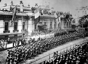 Alliierte Soldaten und Matrosen in Wladiwostok, Russland, September 1918