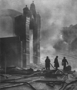 Und die Hitze der Schlacht, 1941-1942