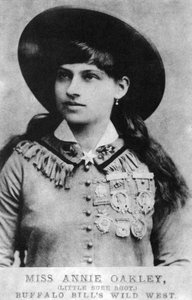 Annie Oakley, amerikanische Scharfschützin, spätes 19. Jahrhundert 1954