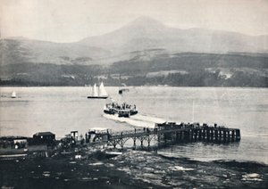 Arran - Brodick Pier und Goatfell, 1895 von Unbekannt
