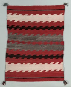 Gestreifter Teppich, um 1890-1900 von Unbekannt
