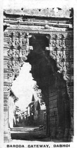 Baroda-Tor, Dabhoi, Gujarat, Indien, um 1925 von Unbekannt
