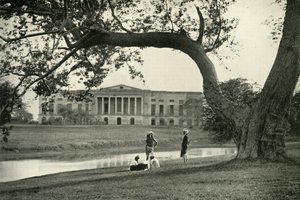 Barrackpore House, Nordfront, 1870, 1925 von Unbekannt