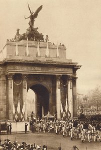 Unter der Quadriga, 12. Mai 1937
